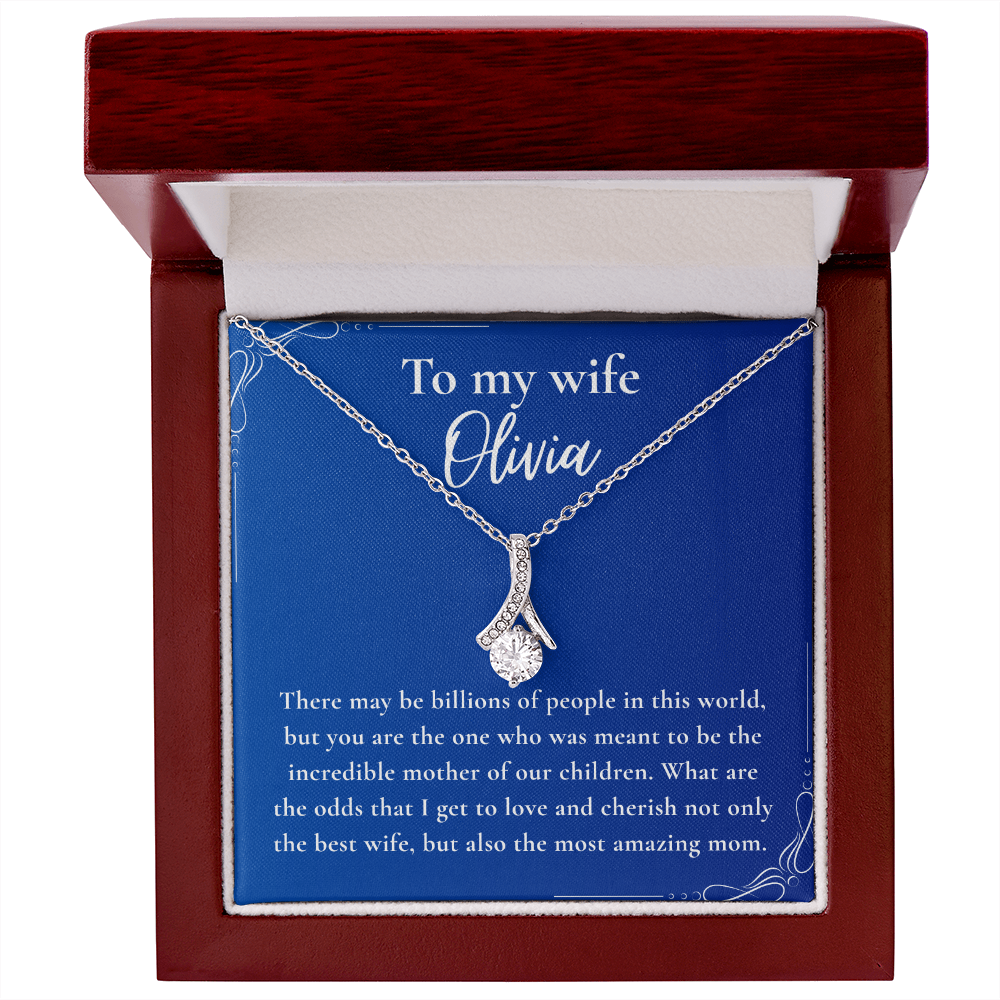 To My Beautiful Wife – The One Who Was Meant to Be Their Mom – Alluring Beauty Necklace